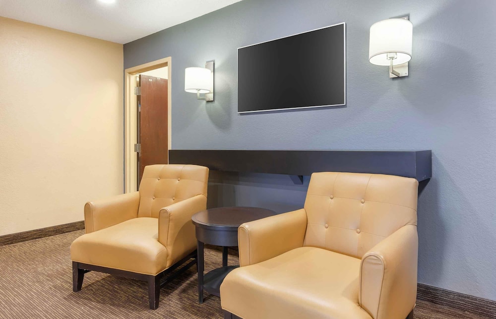 Extended Stay America Appleton - Fox Cities 38/51