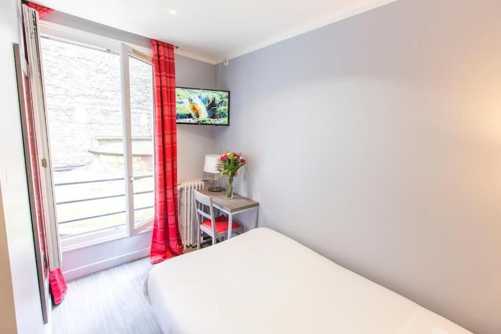 Hipotel Pere Lachaise Hotel 31/60