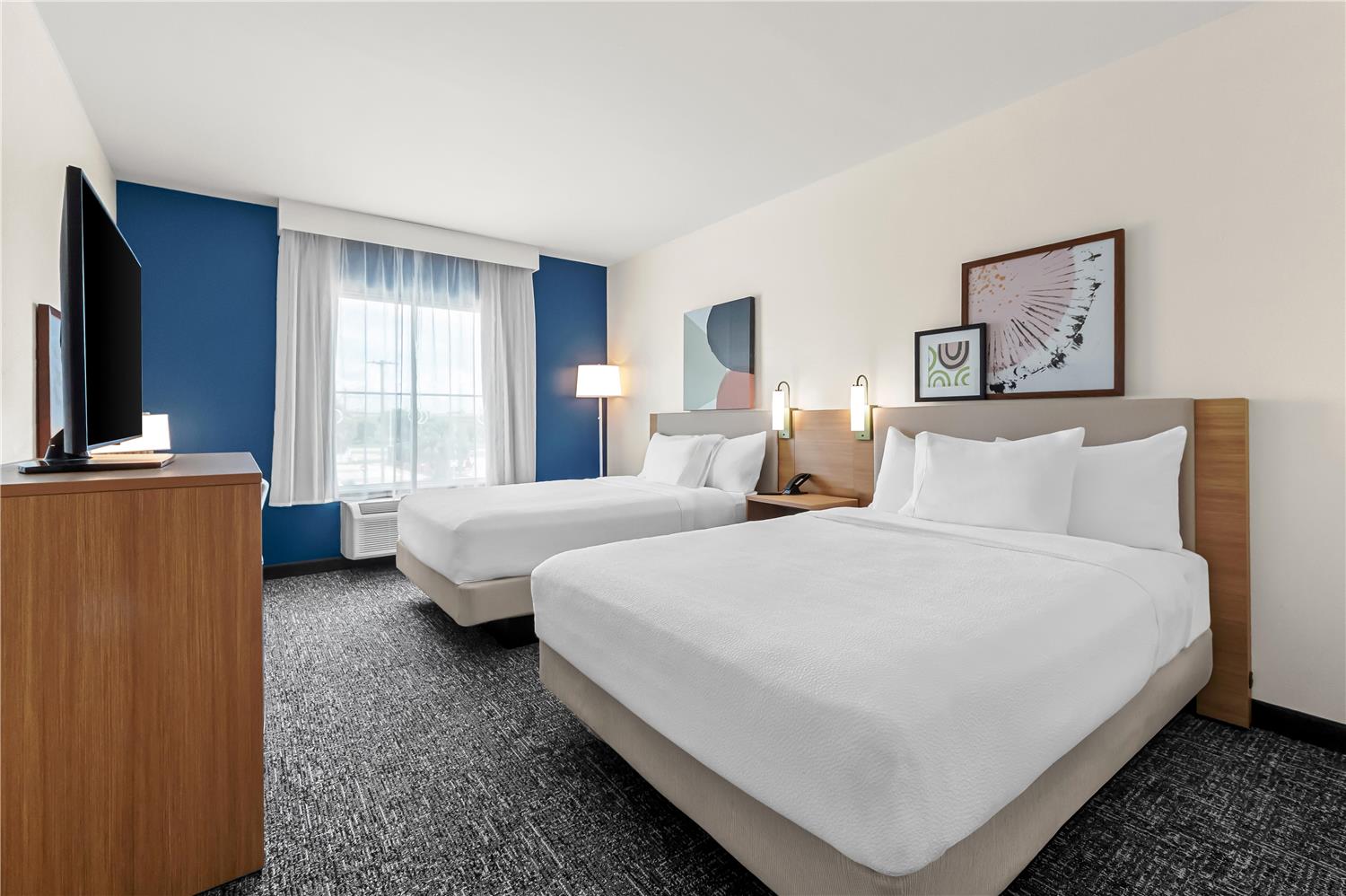 Spark by Hilton Victoria 9/17