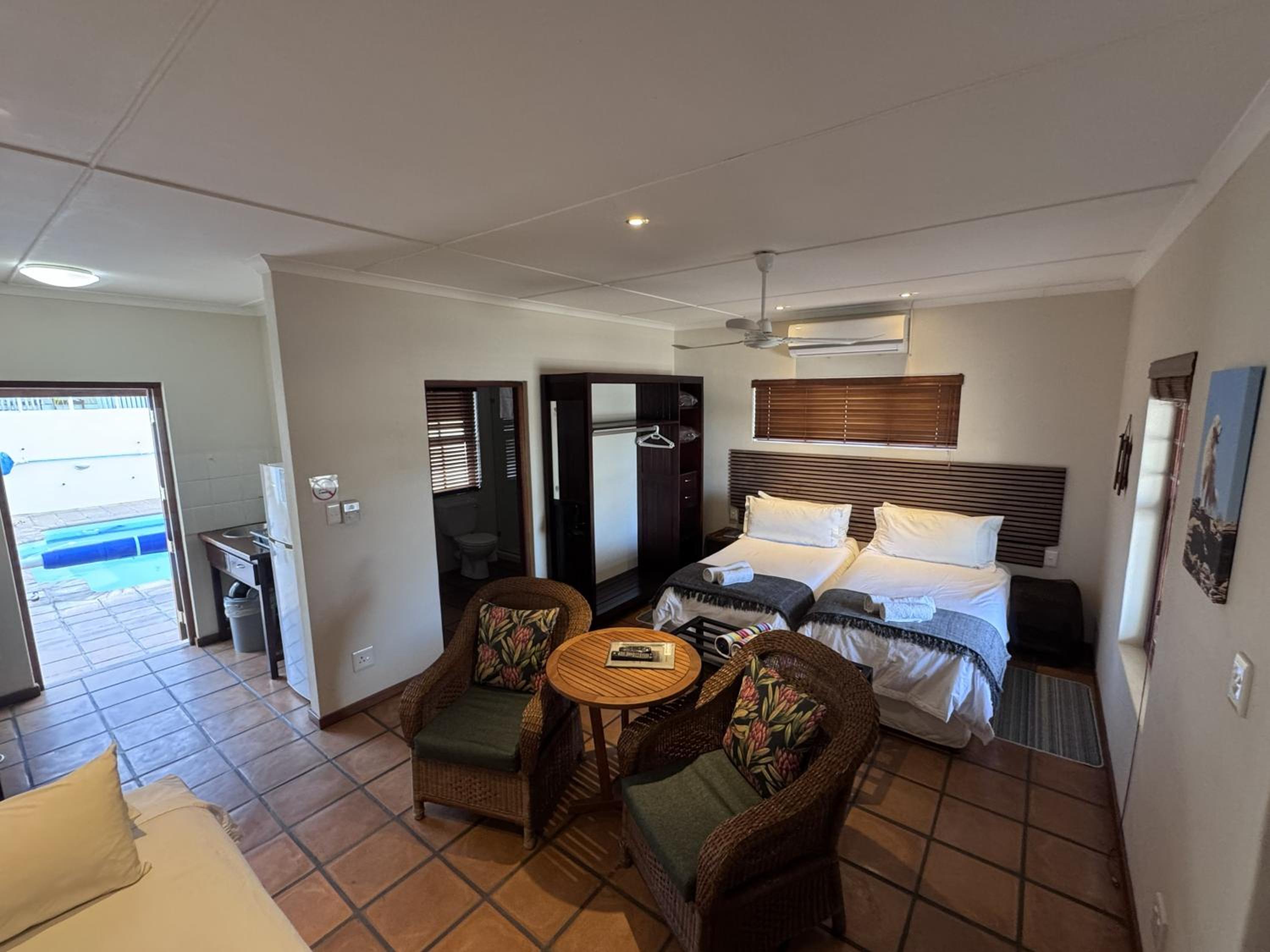 Aant Dorpseind B&B 9/42