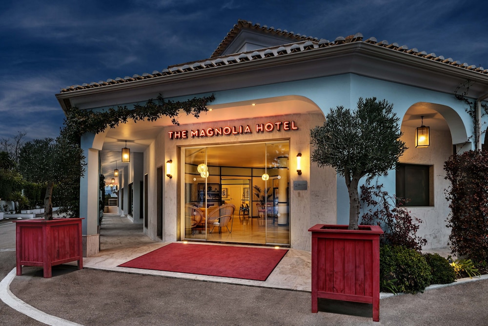 The Magnolia Hotel 6/59