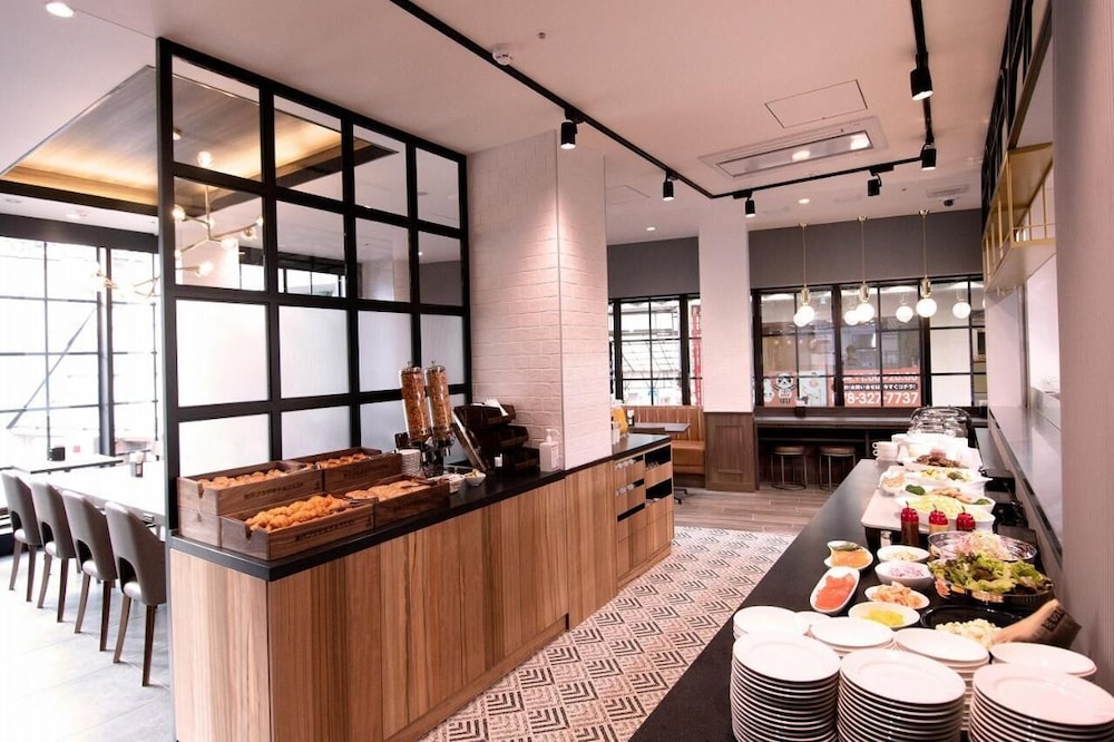 Kobe Plaza Hotel West 52/61
