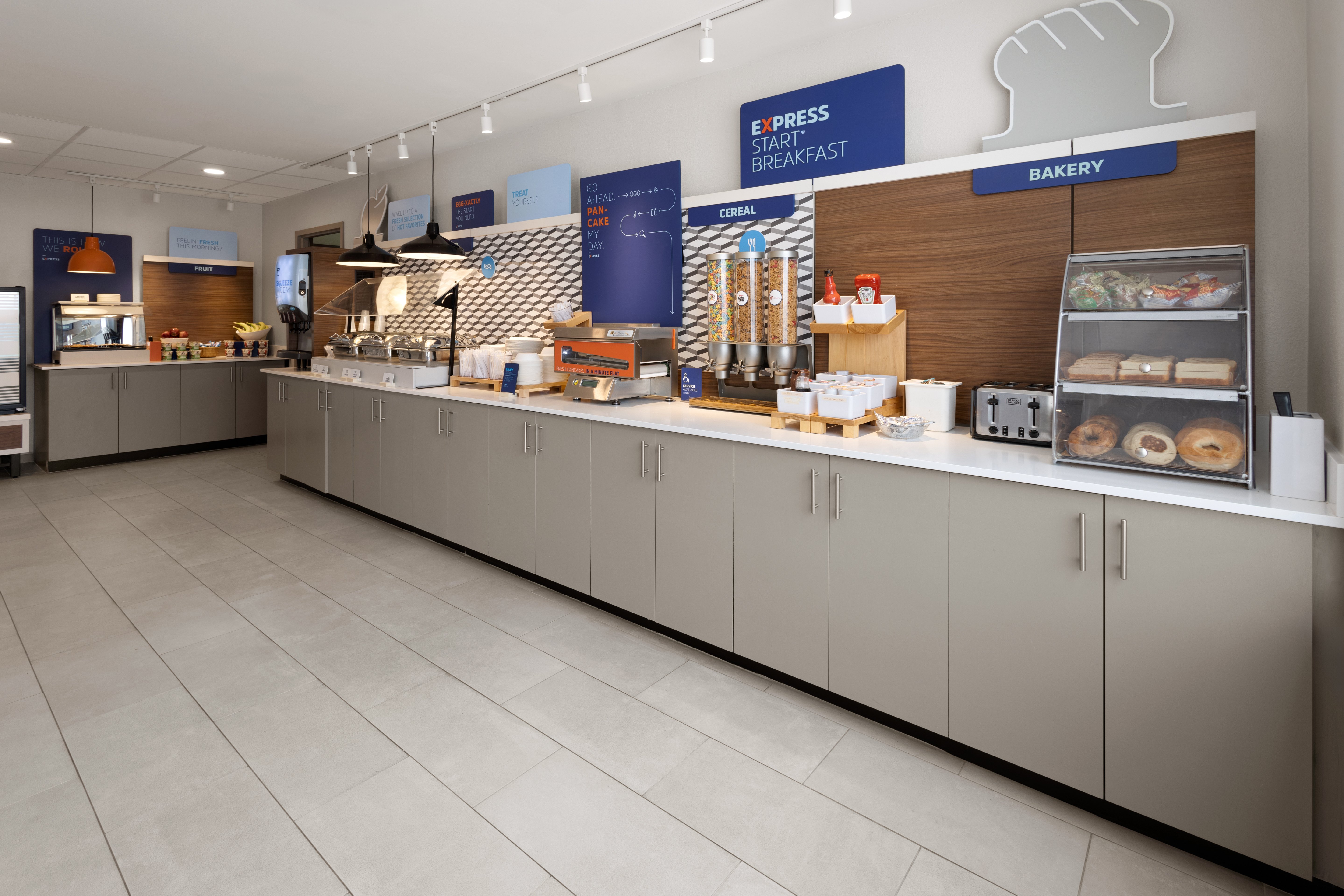 Holiday Inn Express & Suites Wyomissing 7/44