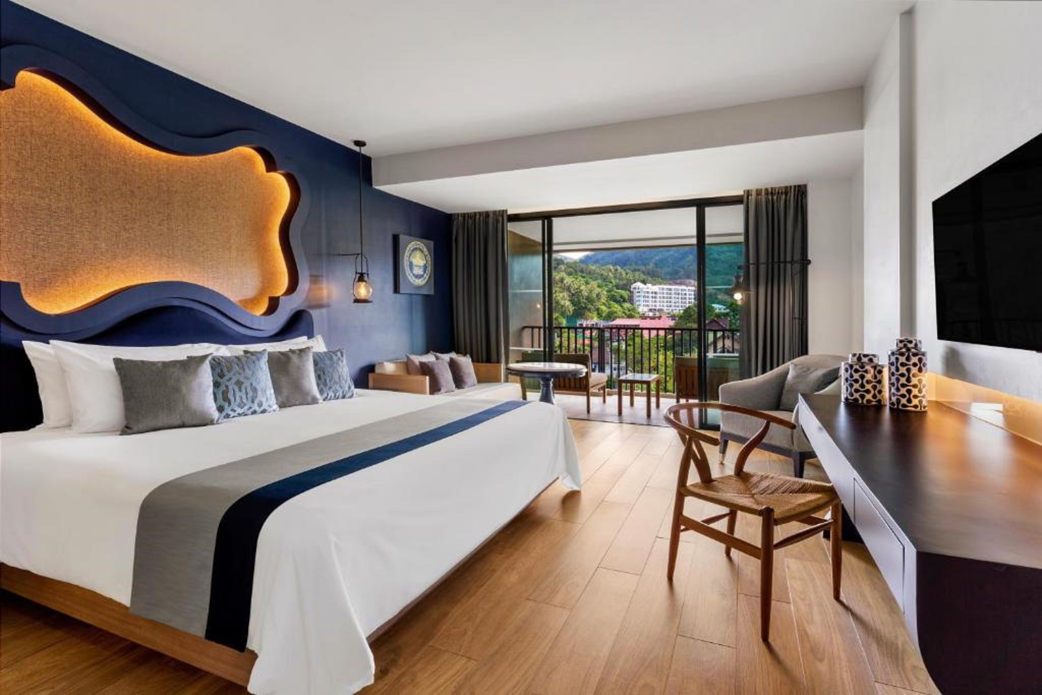 Deluxe, Double Bed, Pool View