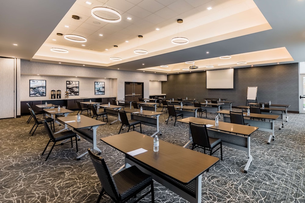 Hyatt House Winnipeg-South/Outlet Collection 25/32