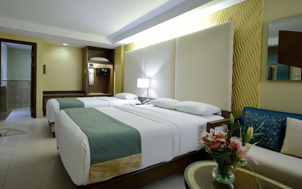 Henann Garden Resort 24/45