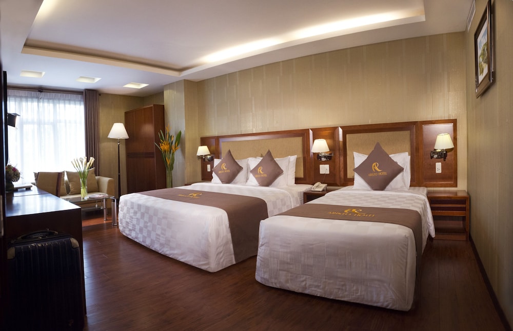 Aristo Saigon Hotel 16/50