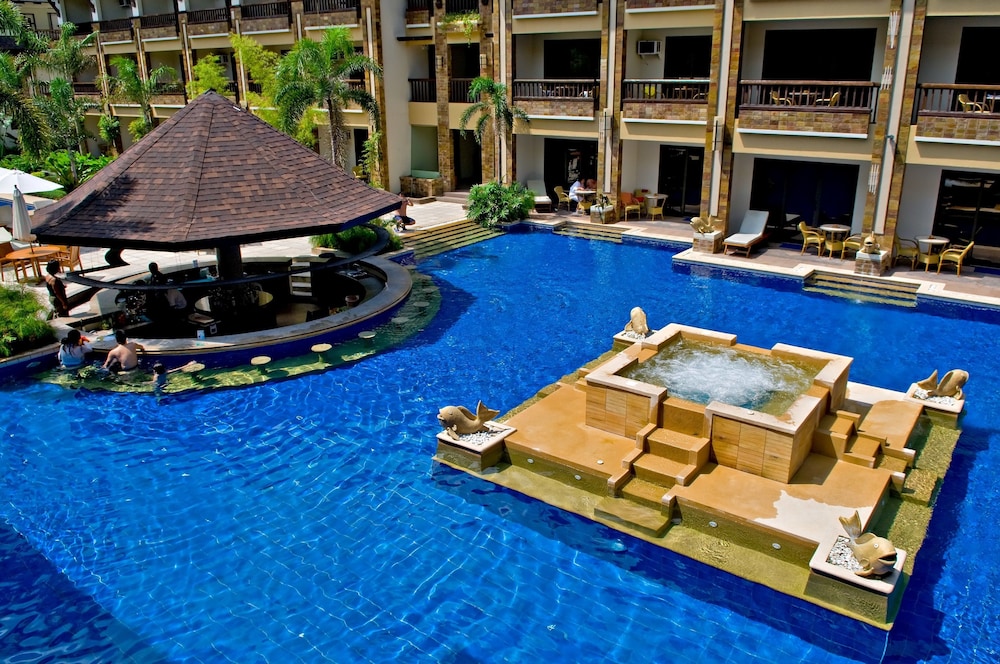 Henann Regency Resort & Spa 65/75