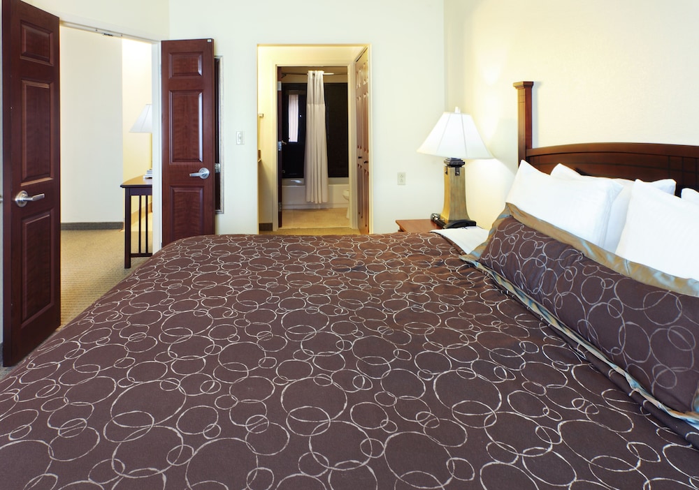 Staybridge Suites Hot Springs 14/53