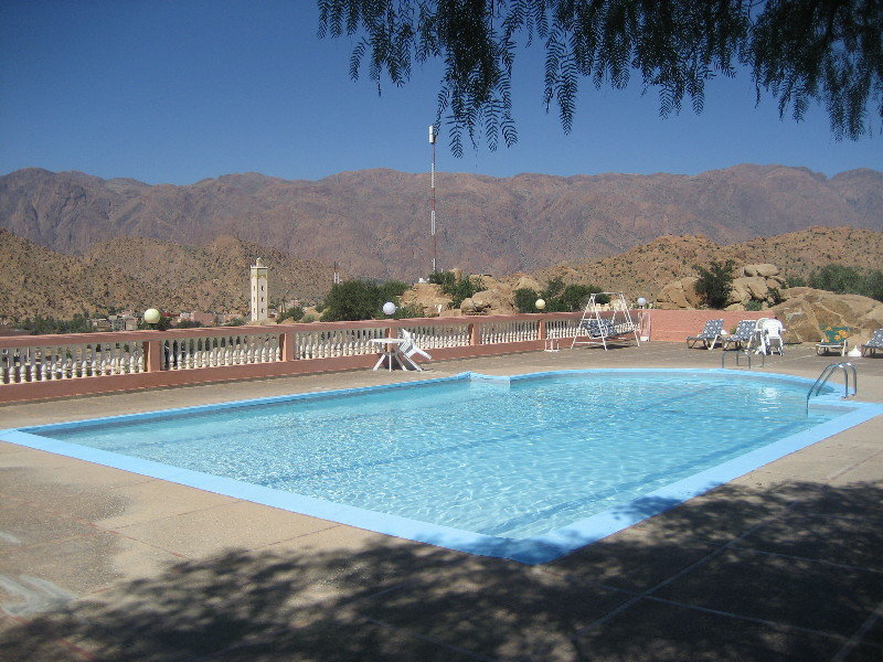 HOTEL LES AMANDIERS 35/39