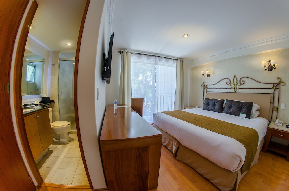 Residence L'heritage Tennyson By Bluebay 6/38