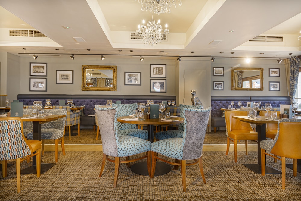 The White Horse Hotel Brasserie 40/59