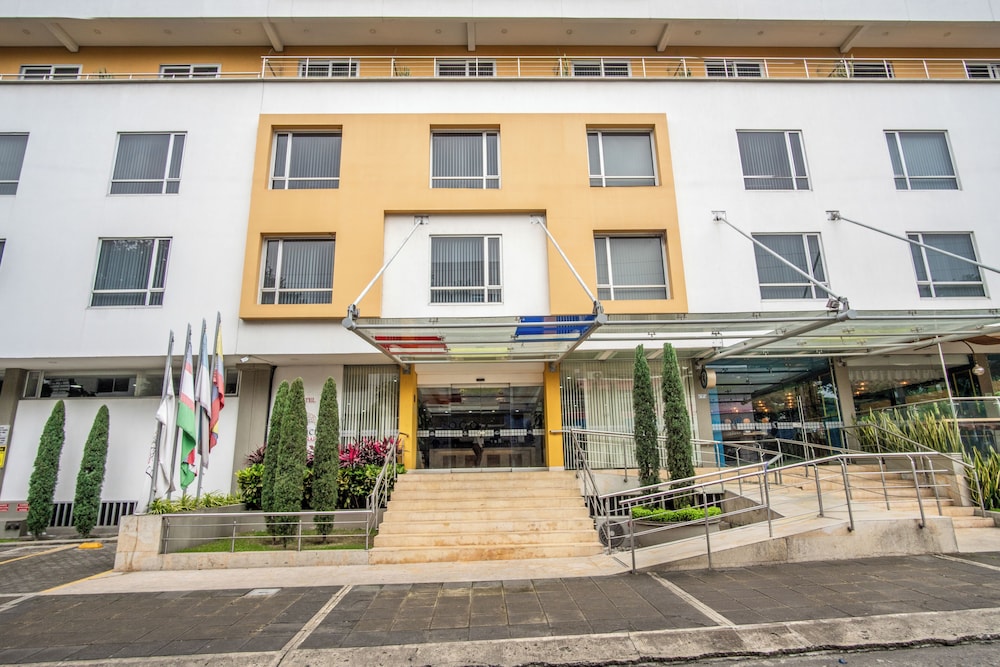 Hotel Estancia Chipichape Cali 2/49