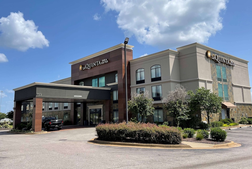La Quinta Inn & Suites by Wyndham Horn Lake / Southaven Area 1/47