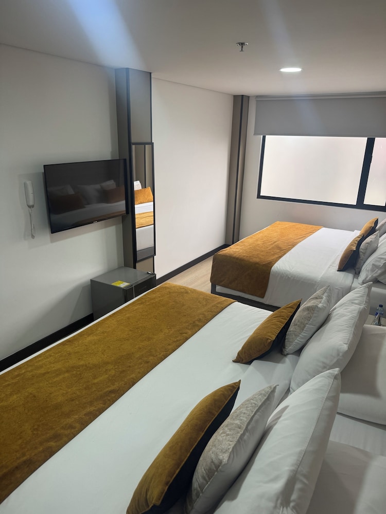 Hotel WLH Gold Bogota 12/17