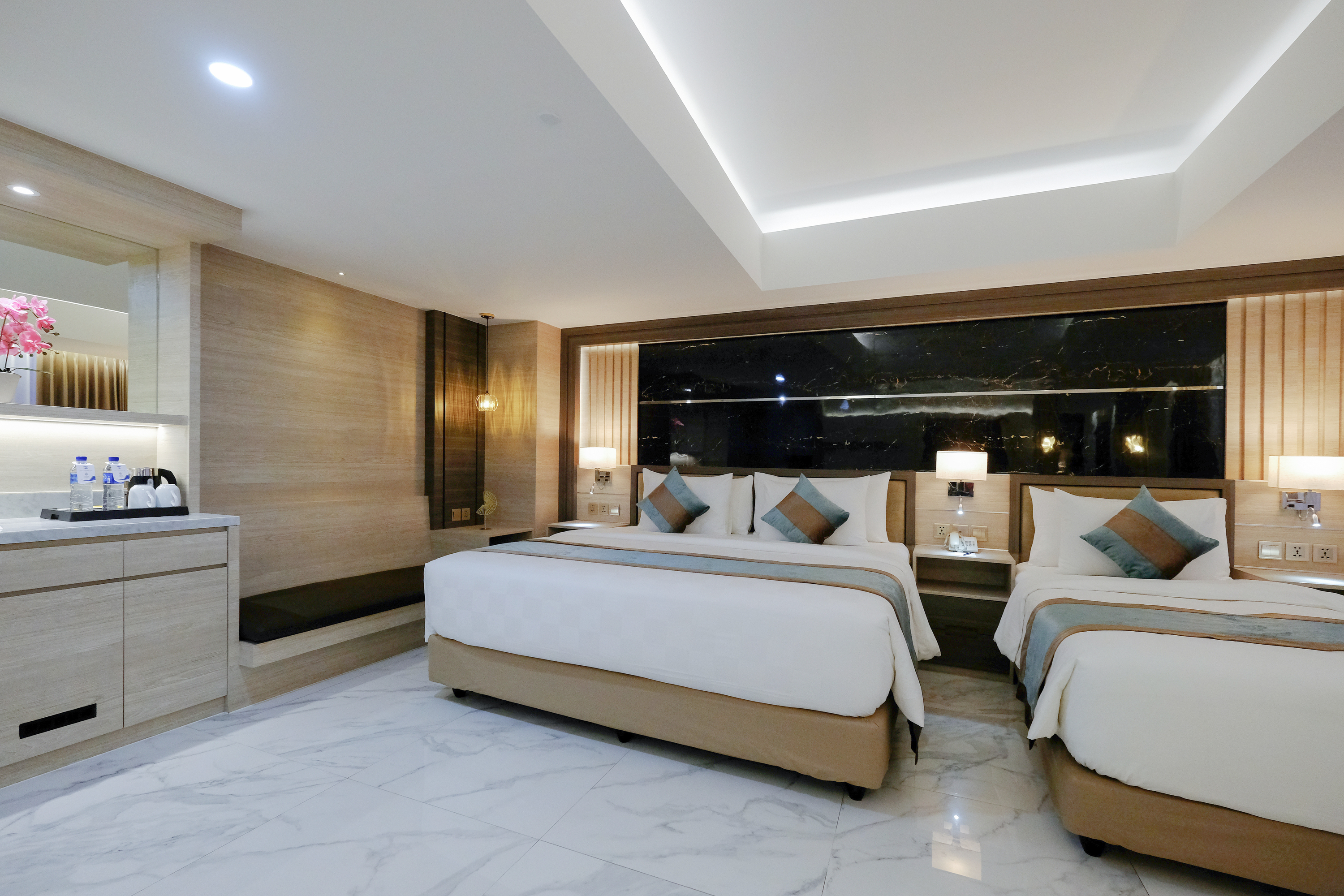 Grand Deluxe Room