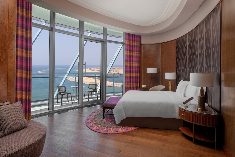 1 Bedroom, Tower, Suite, King Bed, Balcony