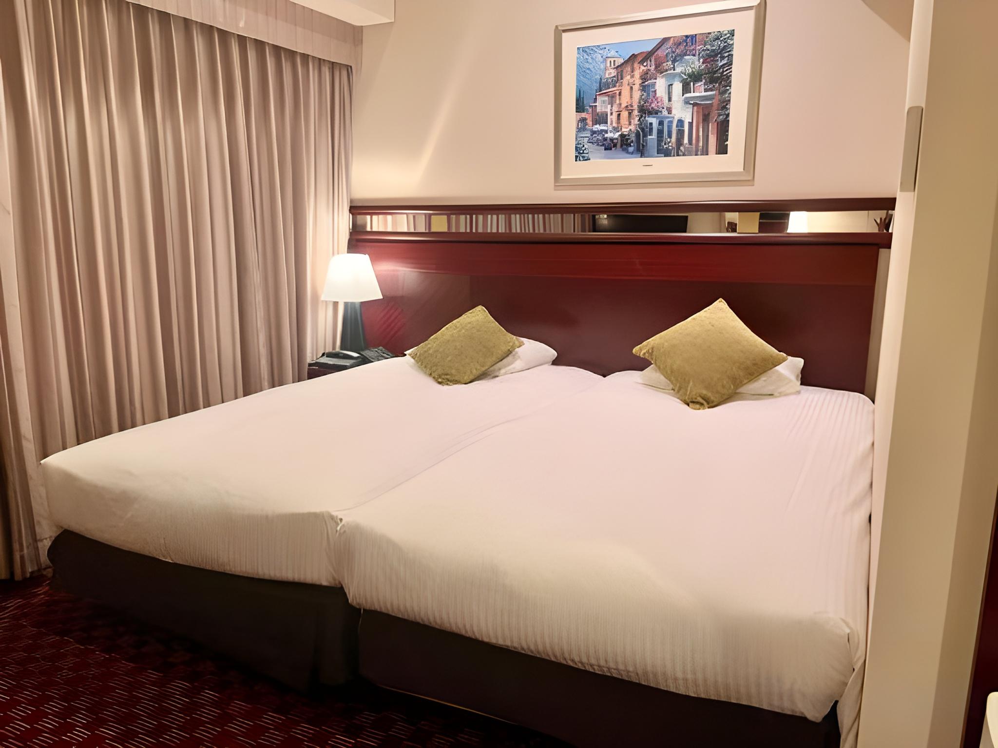 Tower, Casual, Premium, Twin Beds