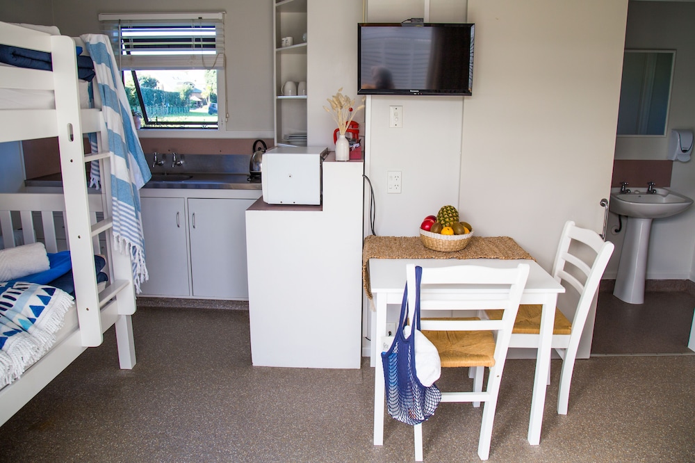 Tasman Holiday Parks - Hahei 50/71