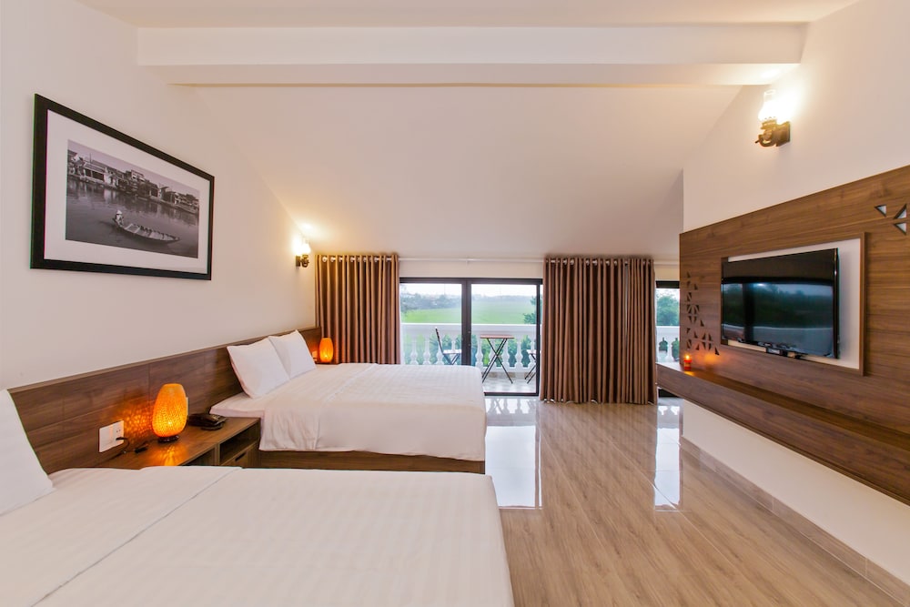 Terrace Villa Hoi An 3/50