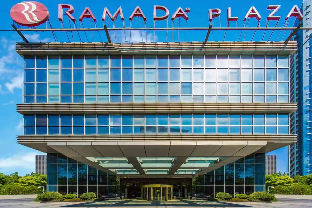 Ramada Plaza by Wyndham Riverside Hangzhou 1/28