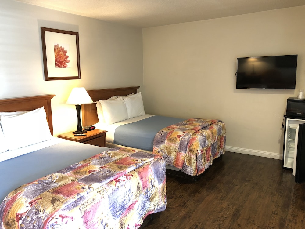 Alamo Inn Suites 34/61