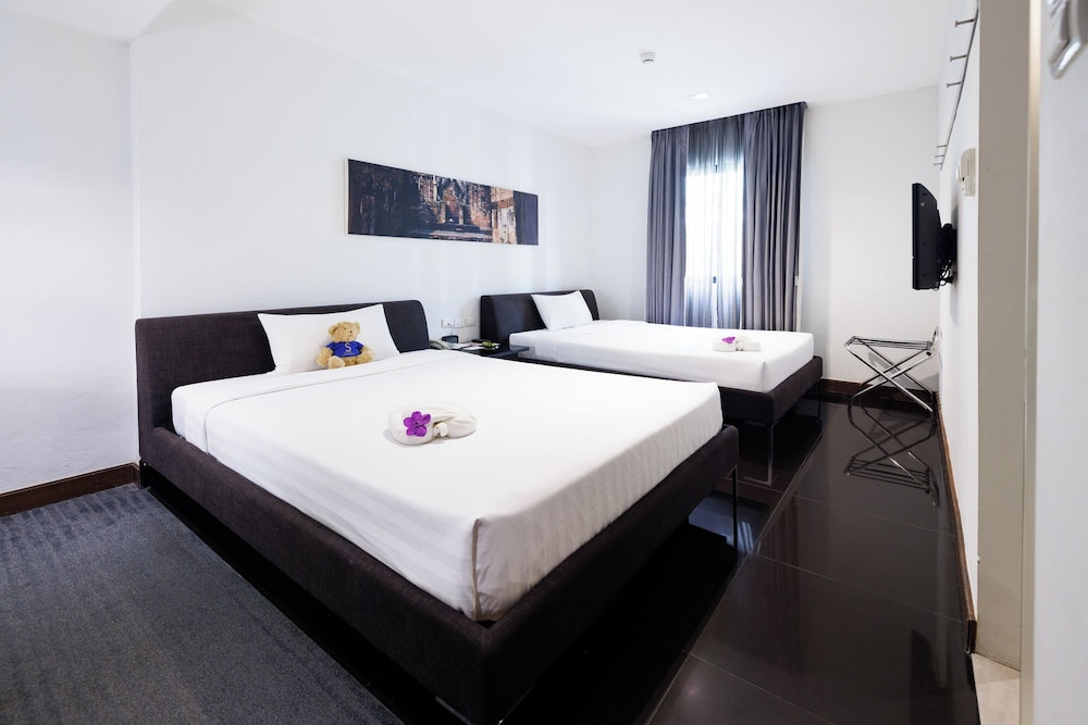 M Plus, Deluxe, King Bed، S33 Compact Sukhumvit Hotel 5/10
