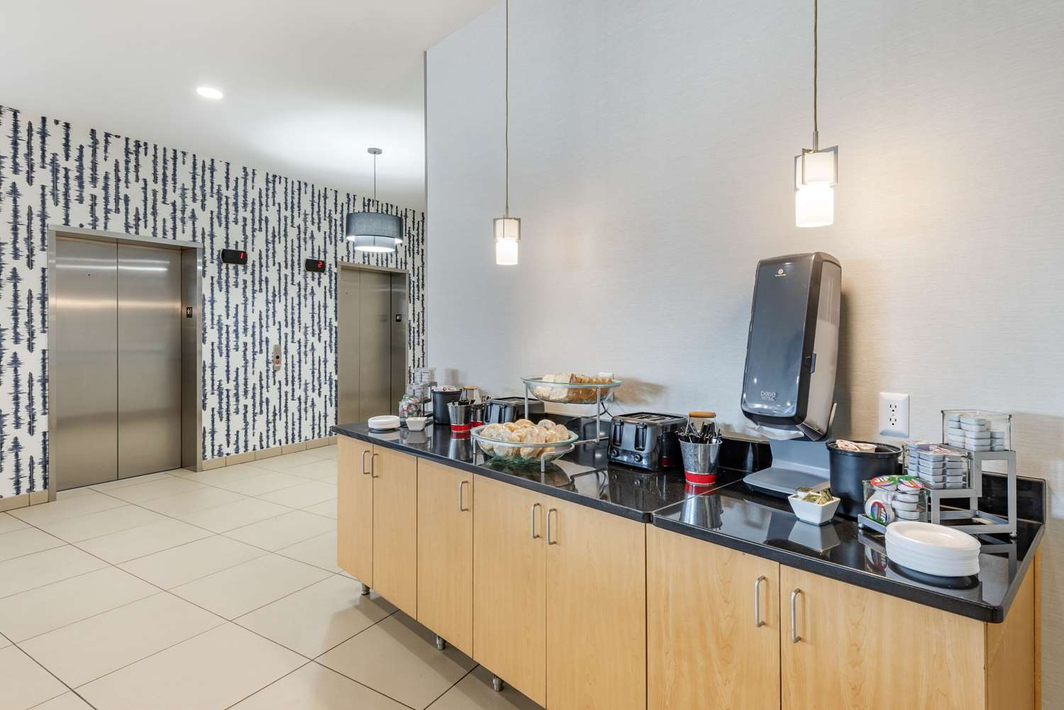 Cambria Hotel Minneapolis Maple Grove 23/23