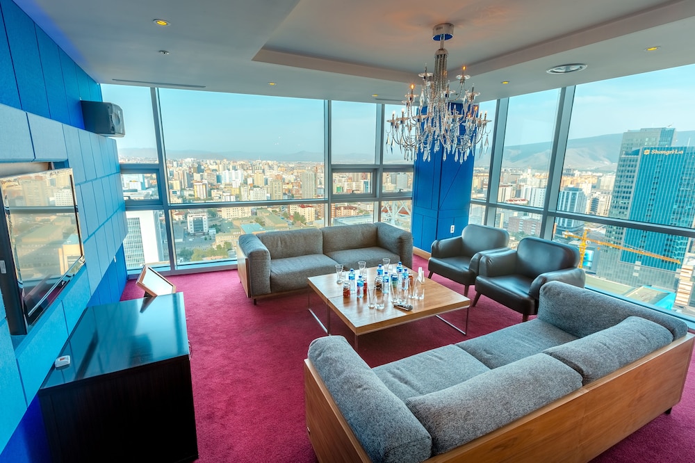 Blue Sky Hotel Tower 58/80