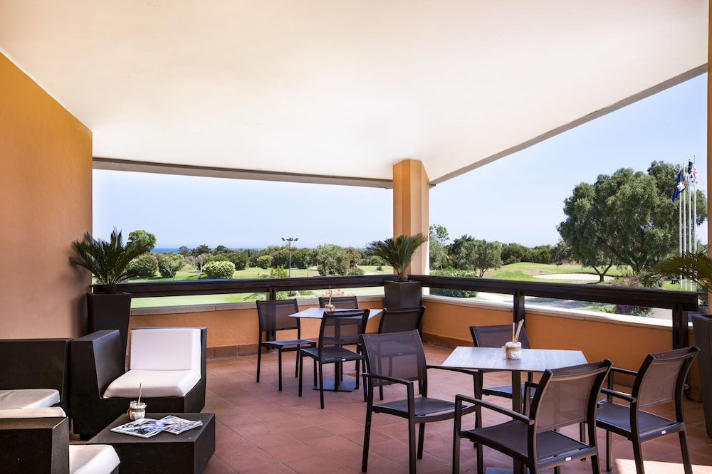 Is Molas Resort 55/66