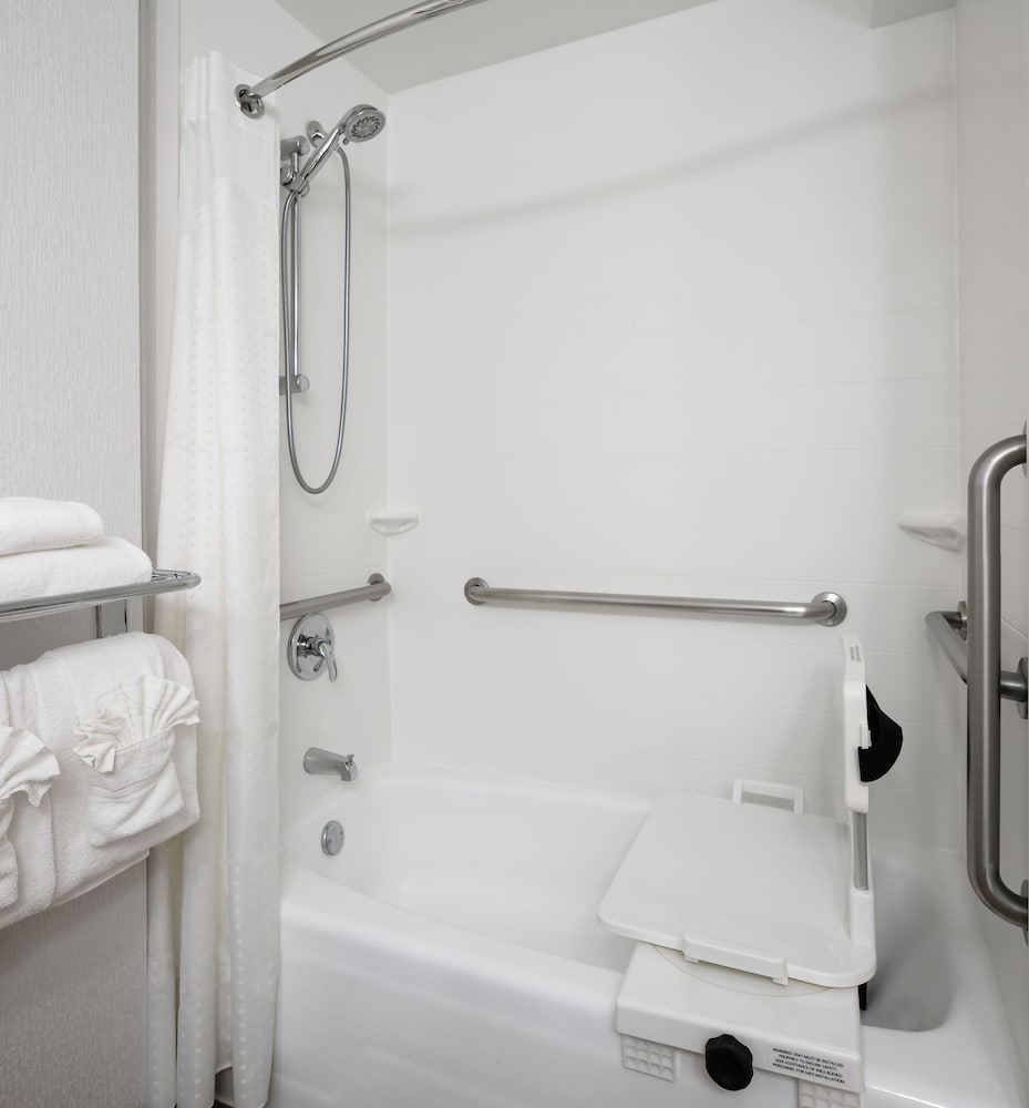 Holiday Inn Hotel And Suites Overland Park West 21/78