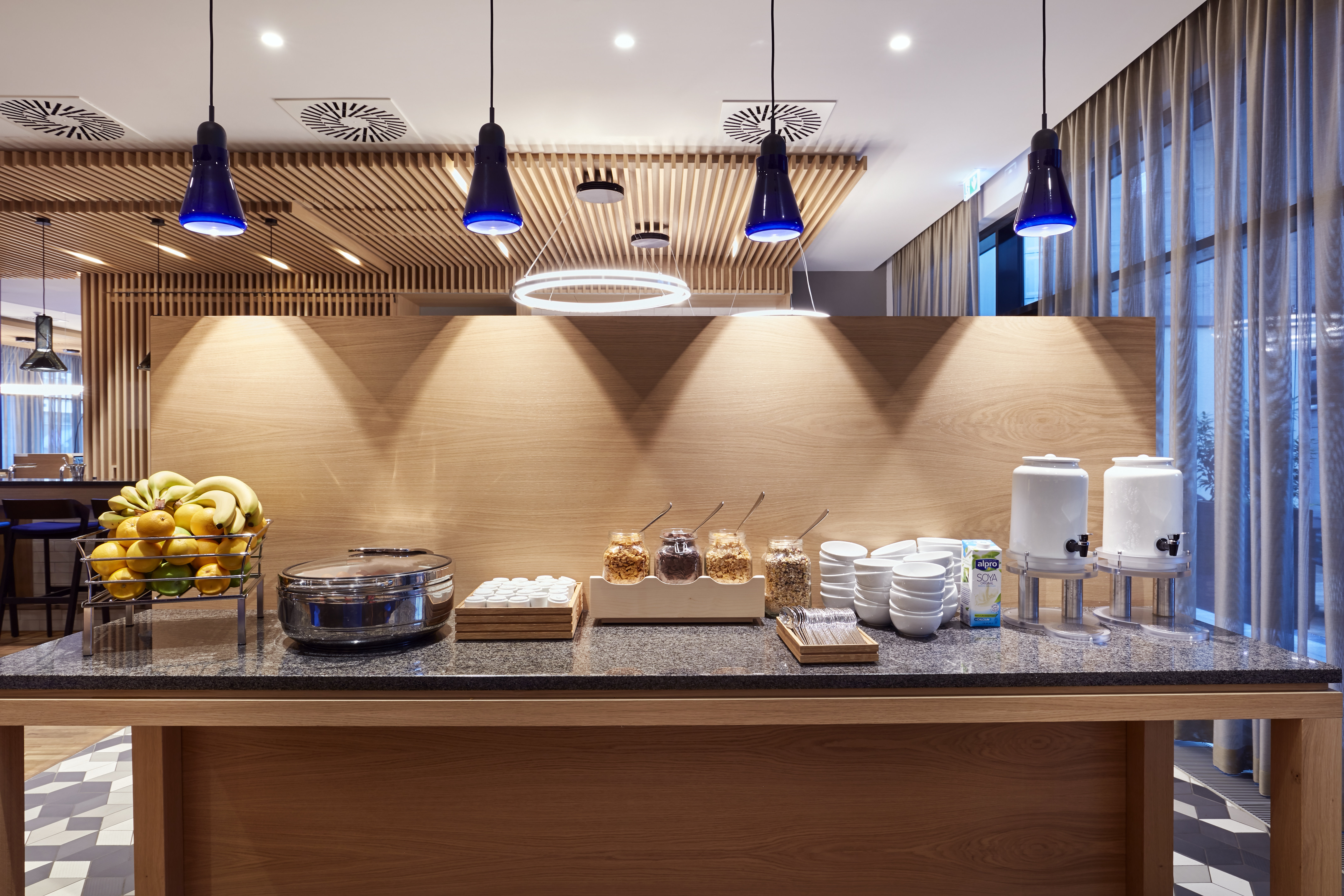Holiday Inn Express Berlin - Alexanderplatz 35/67