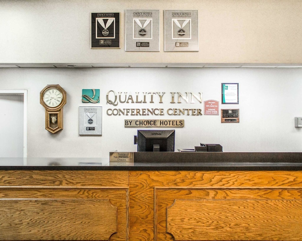 Quality Inn & Conference Center Franklin Downtown PA 25/49