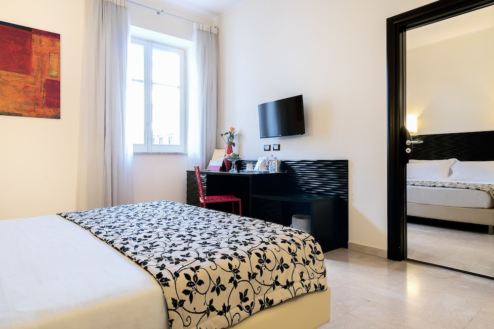 Hotel Garibaldi 15/72