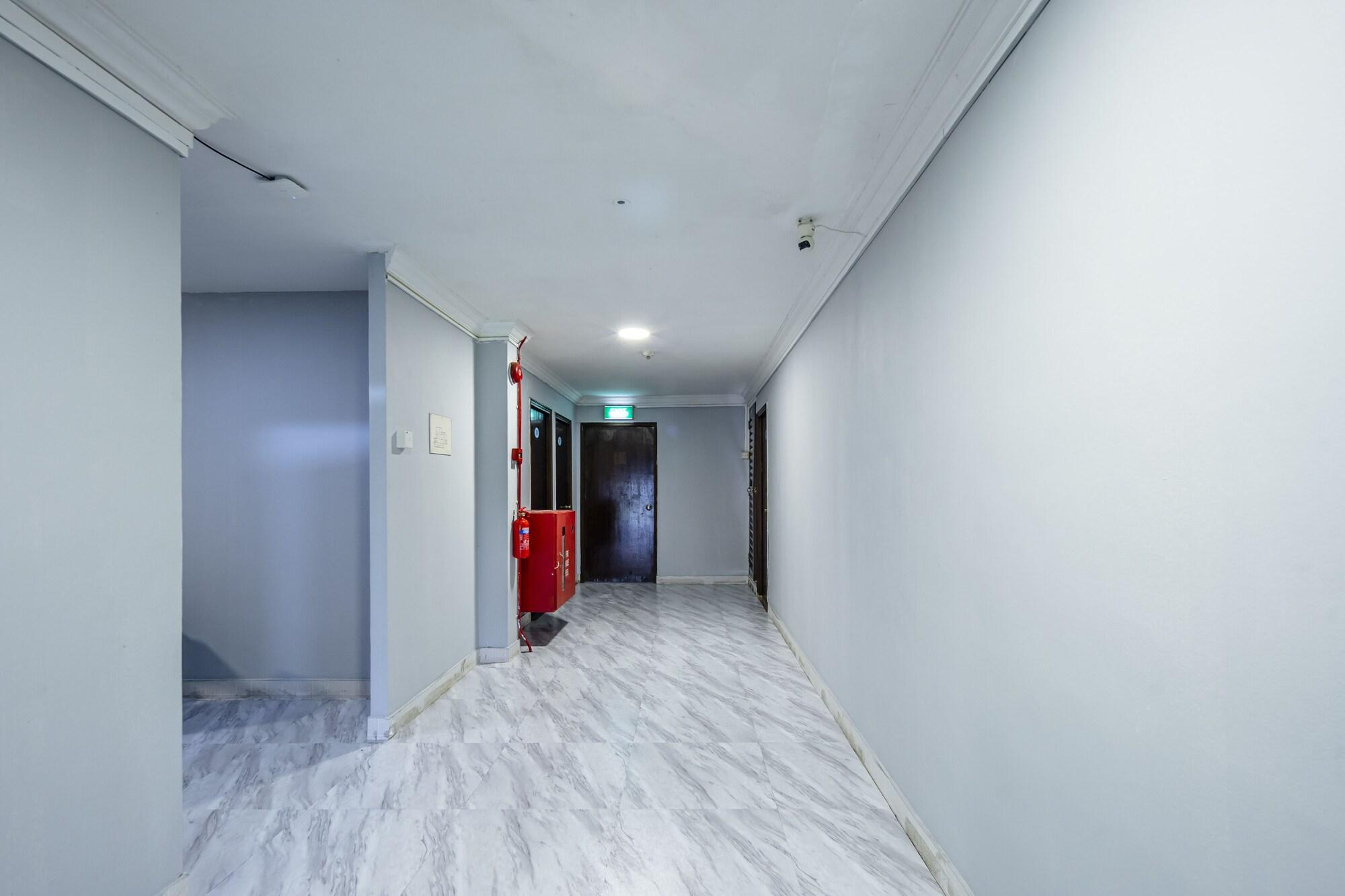 K HOTEL 8 15/56
