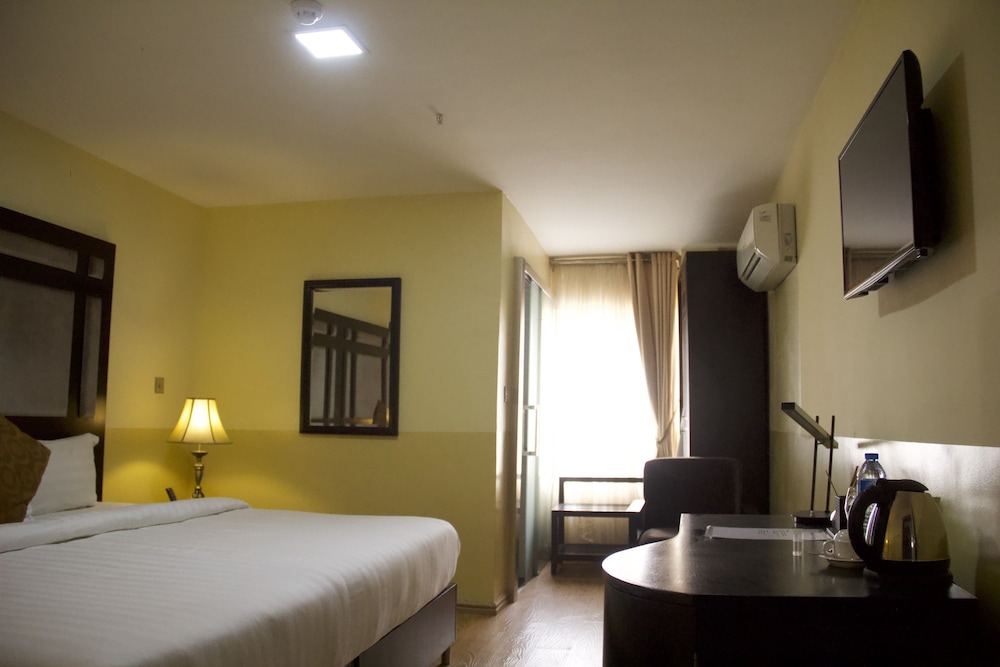 Platinum, Suite, King Bed، H210 2/2