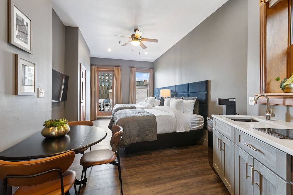 Blue Moon Boutique Hotel 18/50