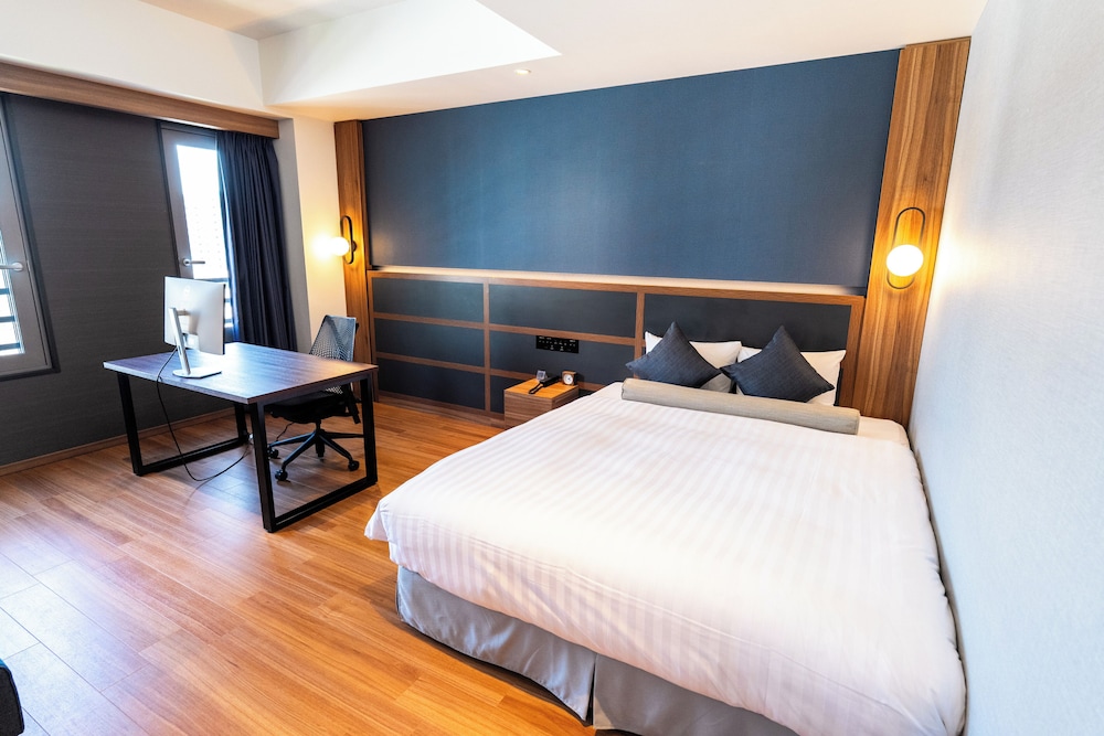 Hotel Sails 18/49