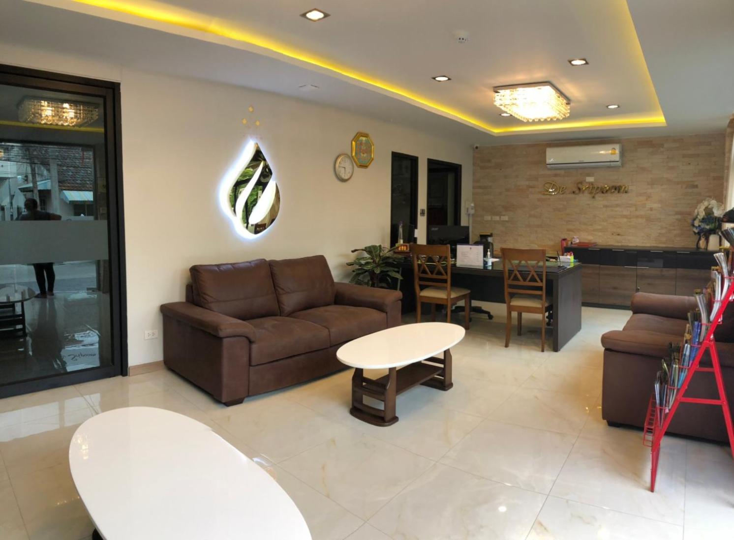 Hotel De Sripoom -SHA Extra Plus 30/50