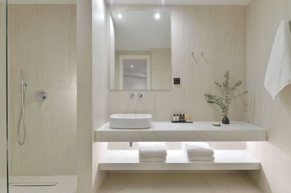 B4b Athens Signature Hotel 73/77