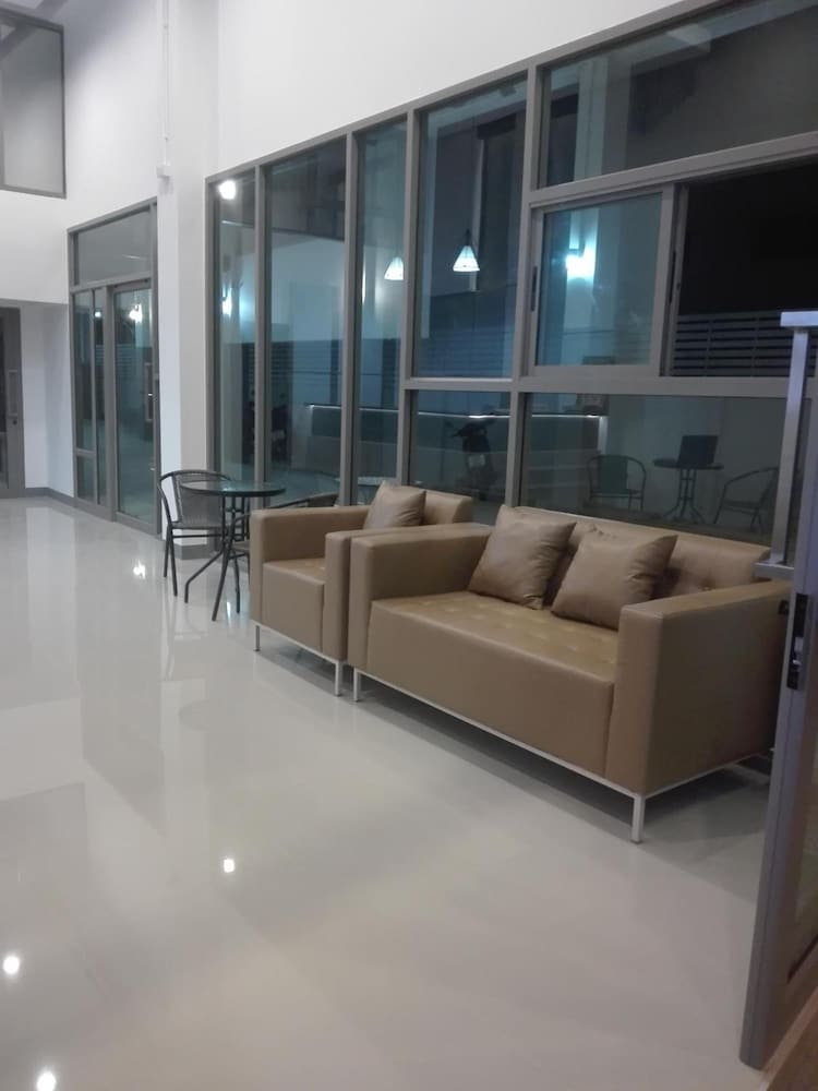 Ud House 30/43