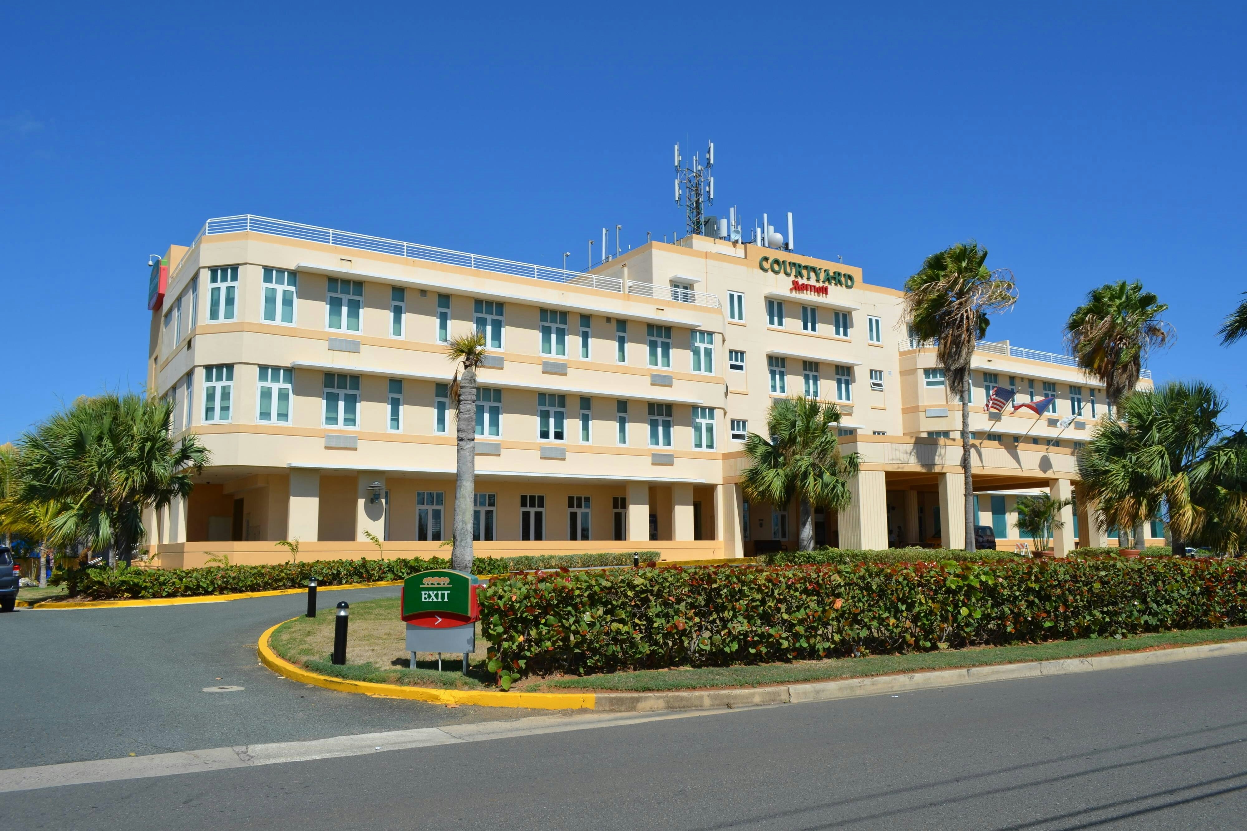 Courtyard Aguadilla 2/47