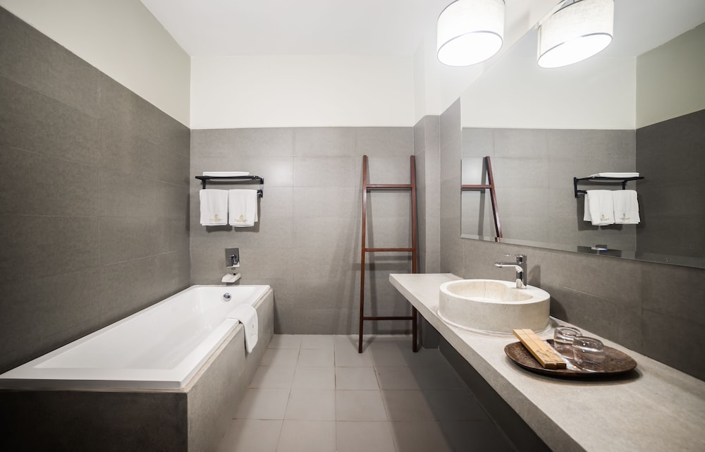 غرفة بريميير ديلوكس بسرير كينج، Bayon Modern Residence 5/6