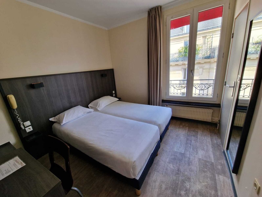 D'anjou Hotel 15/43