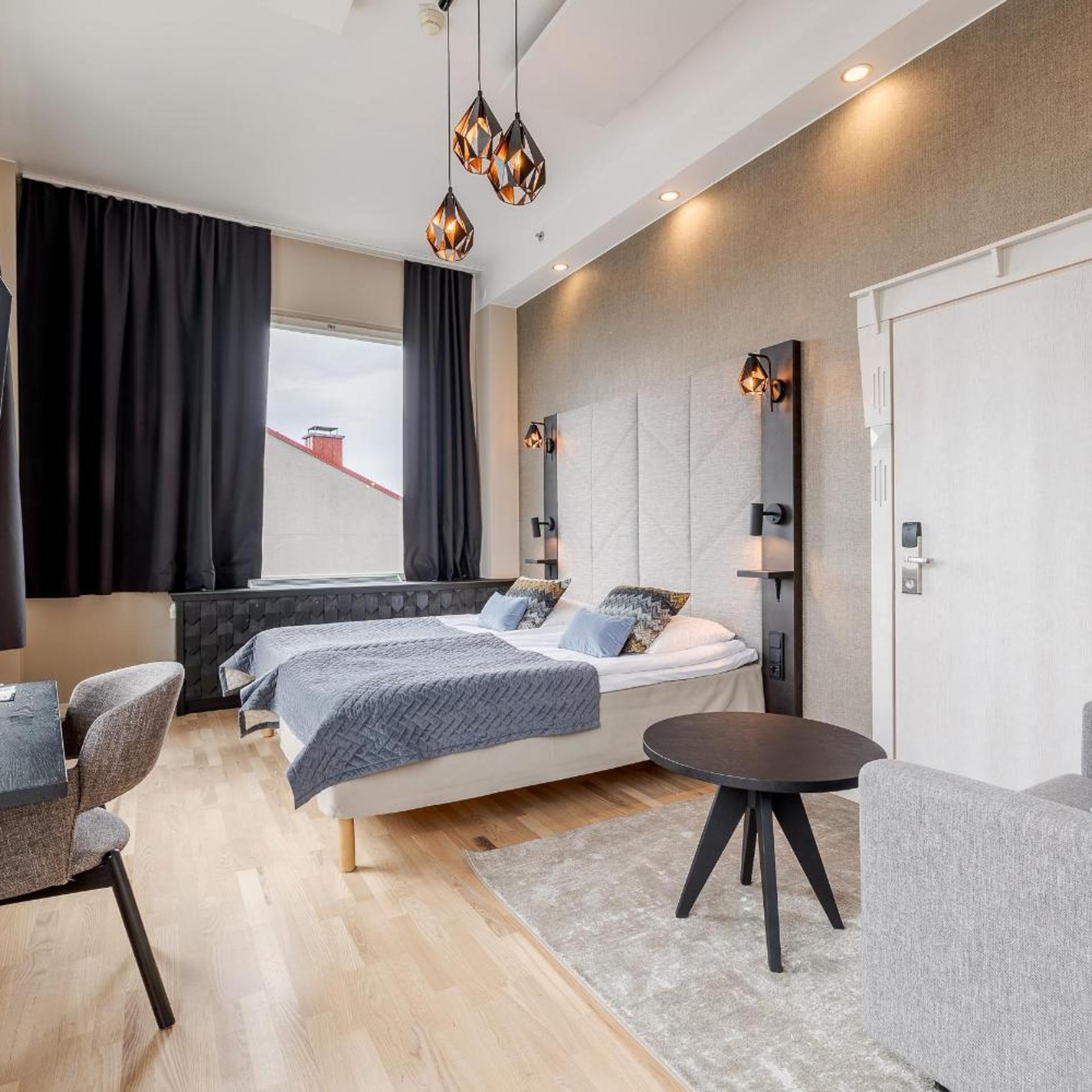 Renovated, Superior, Twin Beds