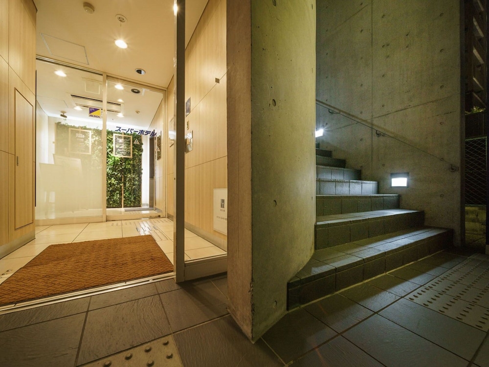 Super Hotel Midosuji Line Esaka 24/34