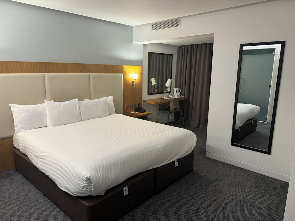 STANDARD, DOUBLE BED