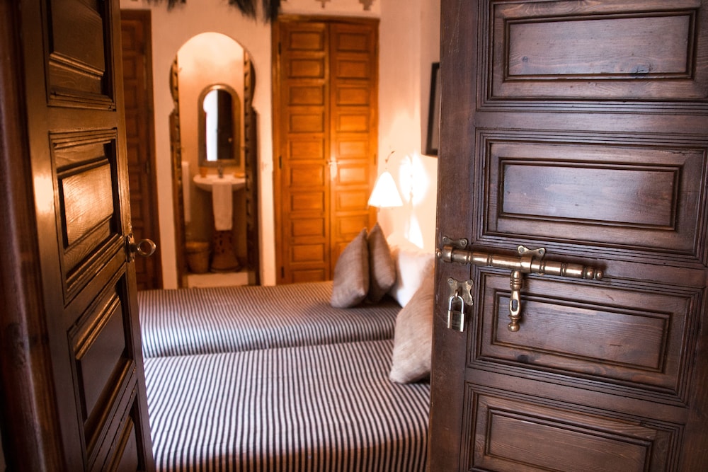 Riad Amina photo5