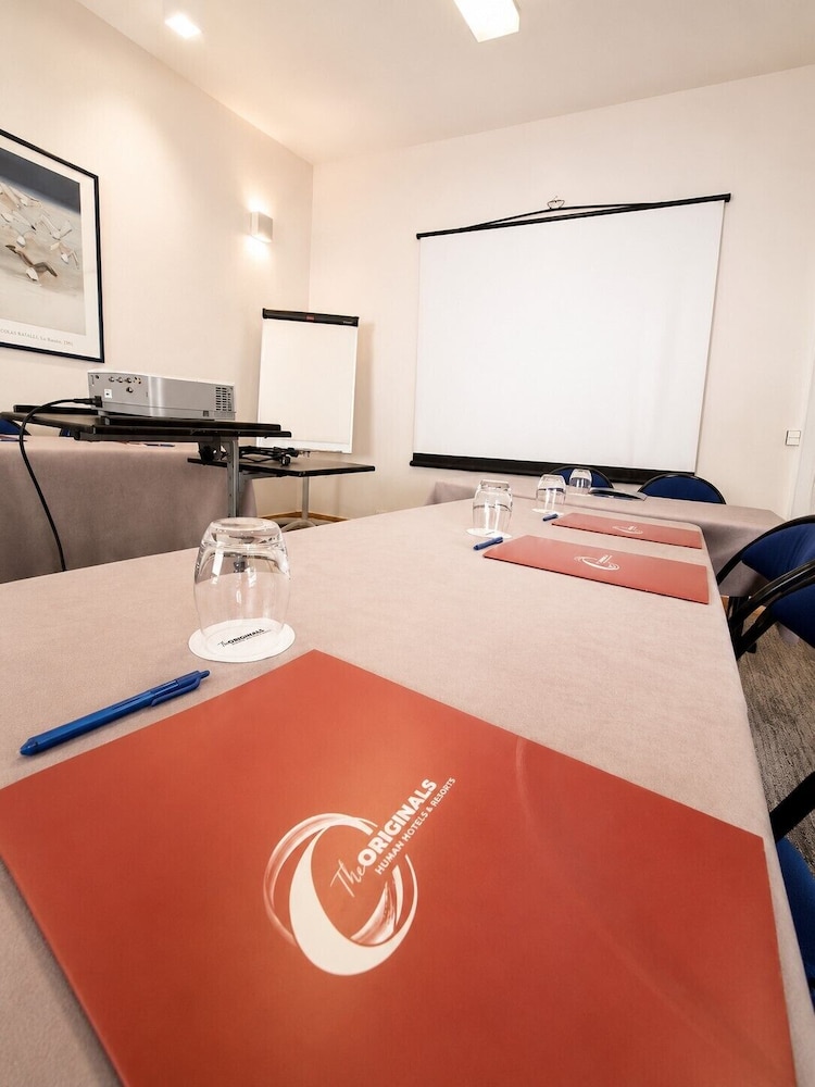 The Originals Boutique, Hotel Les Strelitzias, Antibes Juan-Les-Pins 42/60