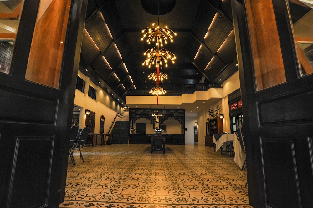 Suan Bua Hotel Resort 6/48
